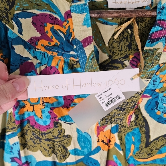 Floral Ruffle Sleeve Blouse - Picture 5 of 6